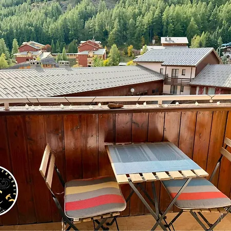 Apartman Studio, Center Station Pdvh301 *